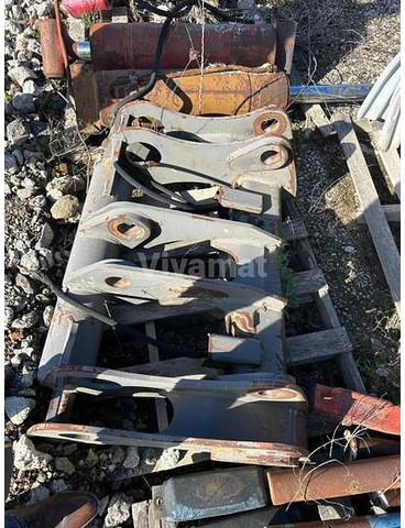 Volvo L120C/D/E/F/H L90C/D/E/F - Ātrā sakabe: foto 1 Volvo L120C/D/E/F/H L90C/D/E/F - Ātrā sakabe: foto 1