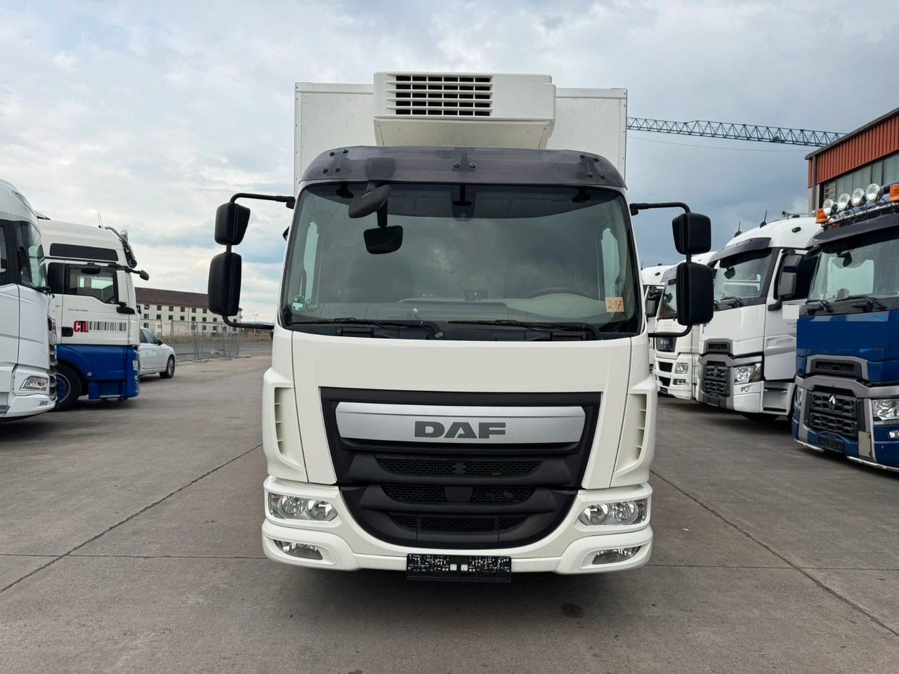 DAF LF 210 * THERMO-KING * TIEFKÜHL * LBW 1,5 TON * - Komercauto refrižerators: foto 3 DAF LF 210 * THERMO-KING * TIEFKÜHL * LBW 1,5 TON * - Komercauto refrižerators: foto 3