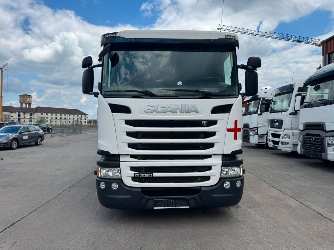 Scania P 380 * KOFFER * LBW 3 TON * LENK / LIFTACHSE * - Kravas automašīna ar slēgto virsbūvi: foto 3 Scania P 380 * KOFFER * LBW 3 TON * LENK / LIFTACHSE * - Kravas automašīna ar slēgto virsbūvi: foto 3