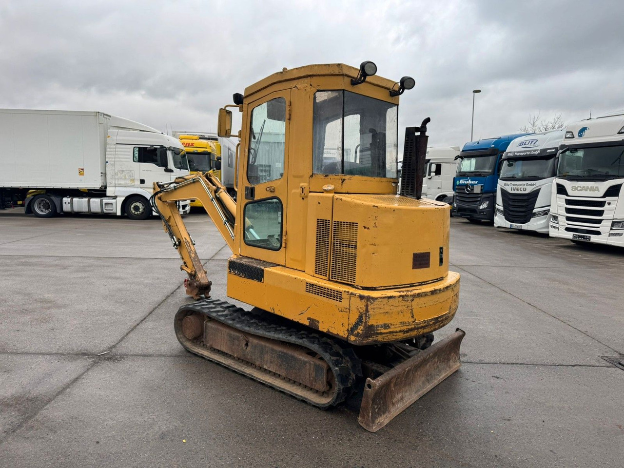 Schaeff ZRH 16 * MINIBAGGER * 3,3 TON * SCHNELLWECHSLER - Mini-ekskavators: foto 3 Schaeff ZRH 16 * MINIBAGGER * 3,3 TON * SCHNELLWECHSLER - Mini-ekskavators: foto 3