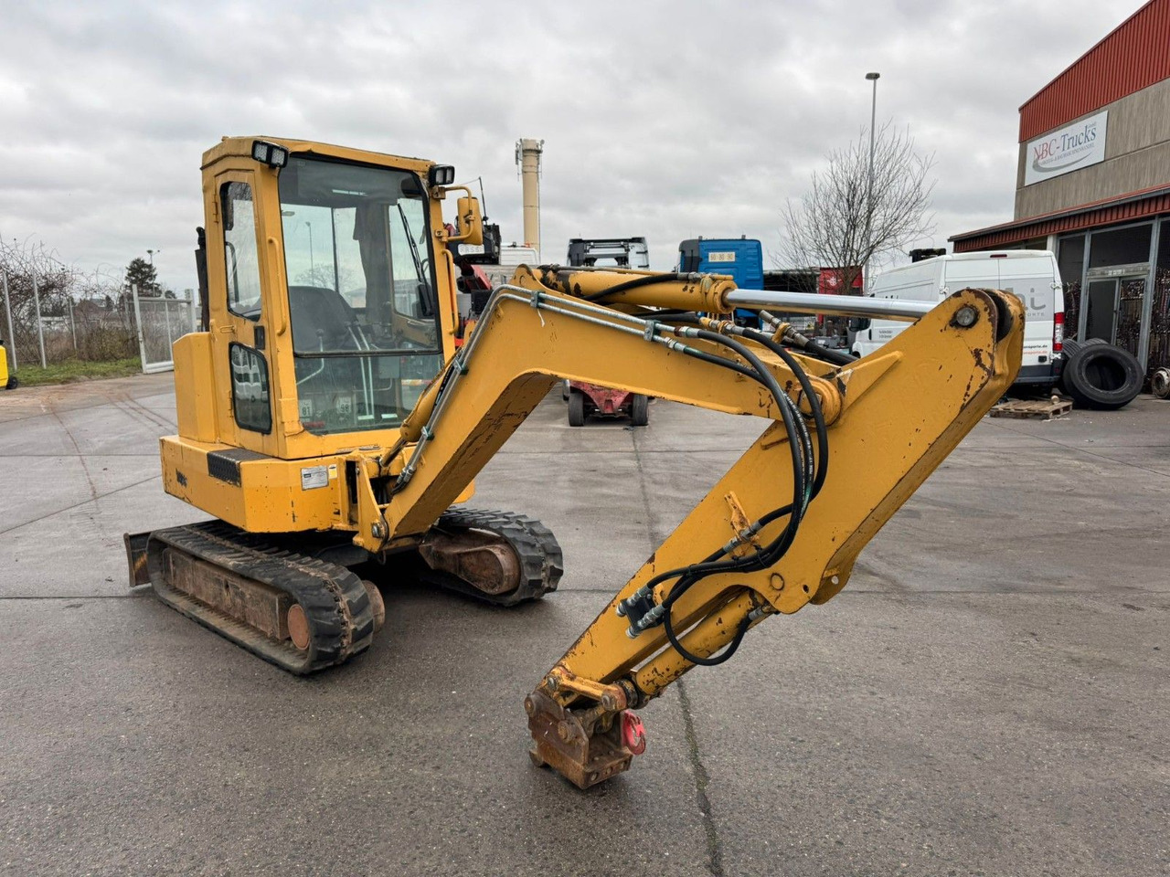 Schaeff ZRH 16 * MINIBAGGER * 3,3 TON * SCHNELLWECHSLER - Mini-ekskavators: foto 1 Schaeff ZRH 16 * MINIBAGGER * 3,3 TON * SCHNELLWECHSLER - Mini-ekskavators: foto 1