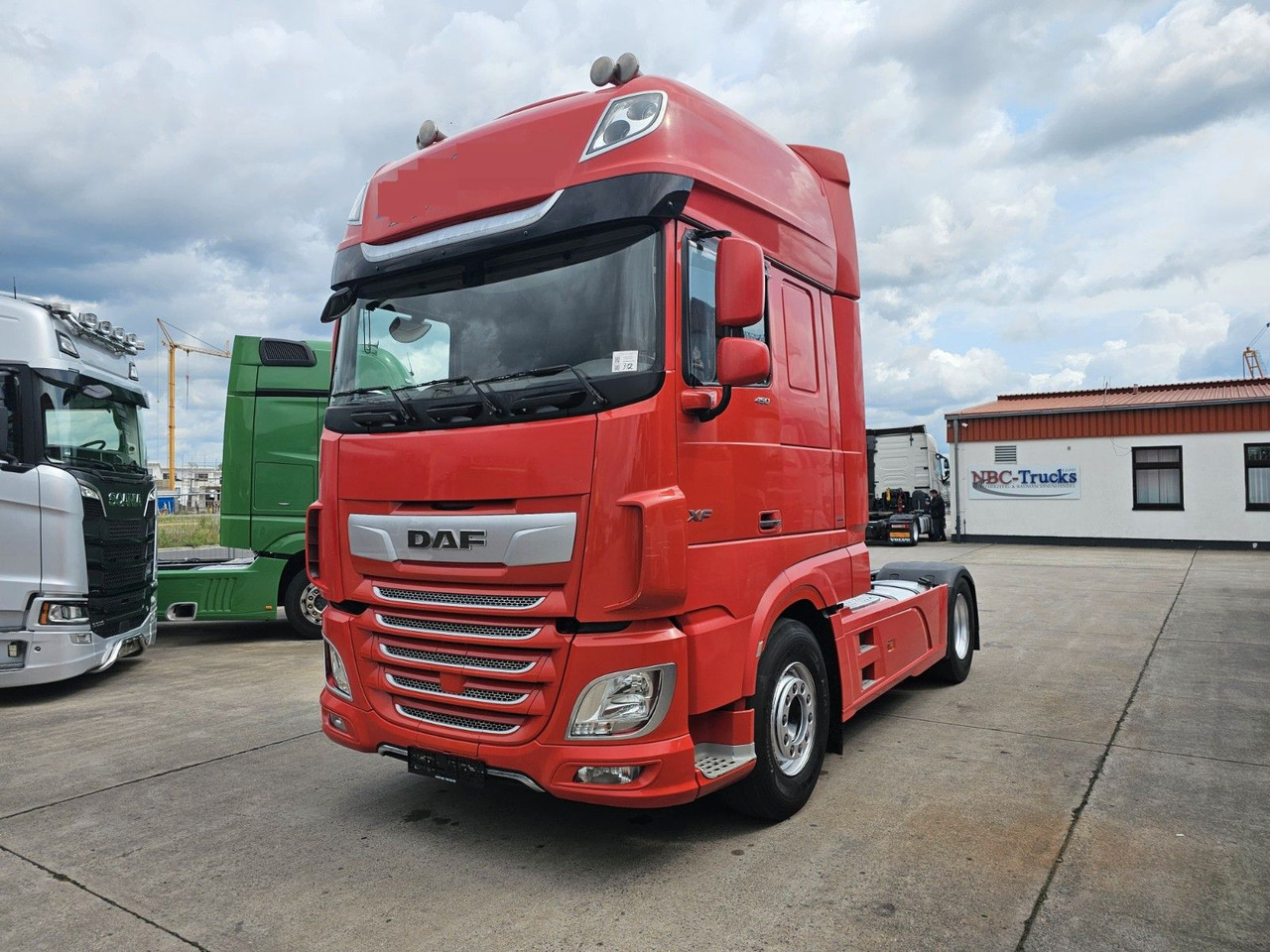 DAF XF 450 FT * STANDKLIMA &-HEIZUNG * ACC * 2X TANK - Vilcējs: foto 1 DAF XF 450 FT * STANDKLIMA &-HEIZUNG * ACC * 2X TANK - Vilcējs: foto 1