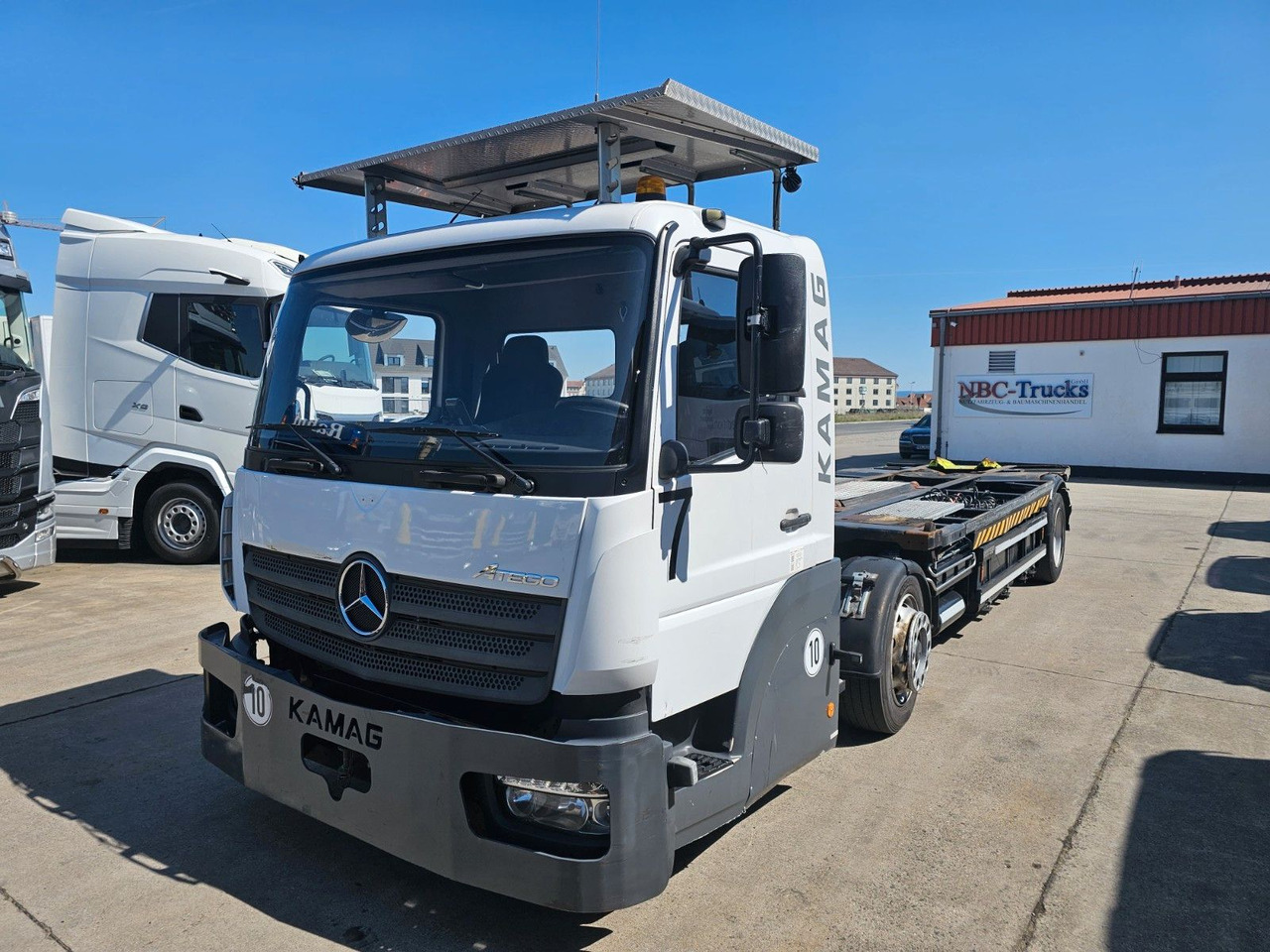 Mercedes-Benz KAMAG * WBH25 * UMSETZER * KLIMA * STANDHEIZ. * - Vilcējs: foto 1 Mercedes-Benz KAMAG * WBH25 * UMSETZER * KLIMA * STANDHEIZ. * - Vilcējs: foto 1