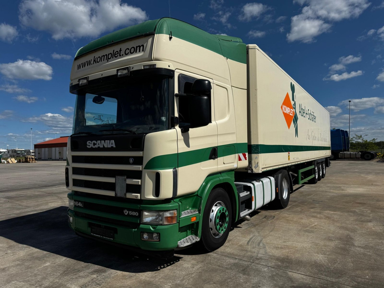 Scania 164L V8 580 * RETARDER * TÜV 01.26 * GERMAN - Vilcējs: foto 2 Scania 164L V8 580 * RETARDER * TÜV 01.26 * GERMAN - Vilcējs: foto 2