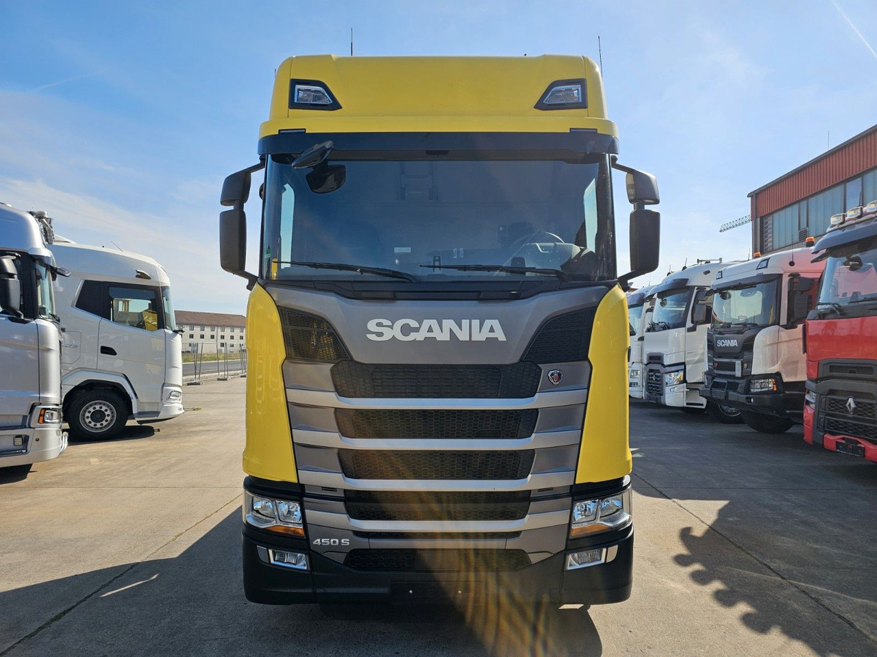 Scania S450 *RETARDER*2xTANK*ACC*TV*MIKROWELLE*2X VORHA - Vilcējs: foto 2 Scania S450 *RETARDER*2xTANK*ACC*TV*MIKROWELLE*2X VORHA - Vilcējs: foto 2