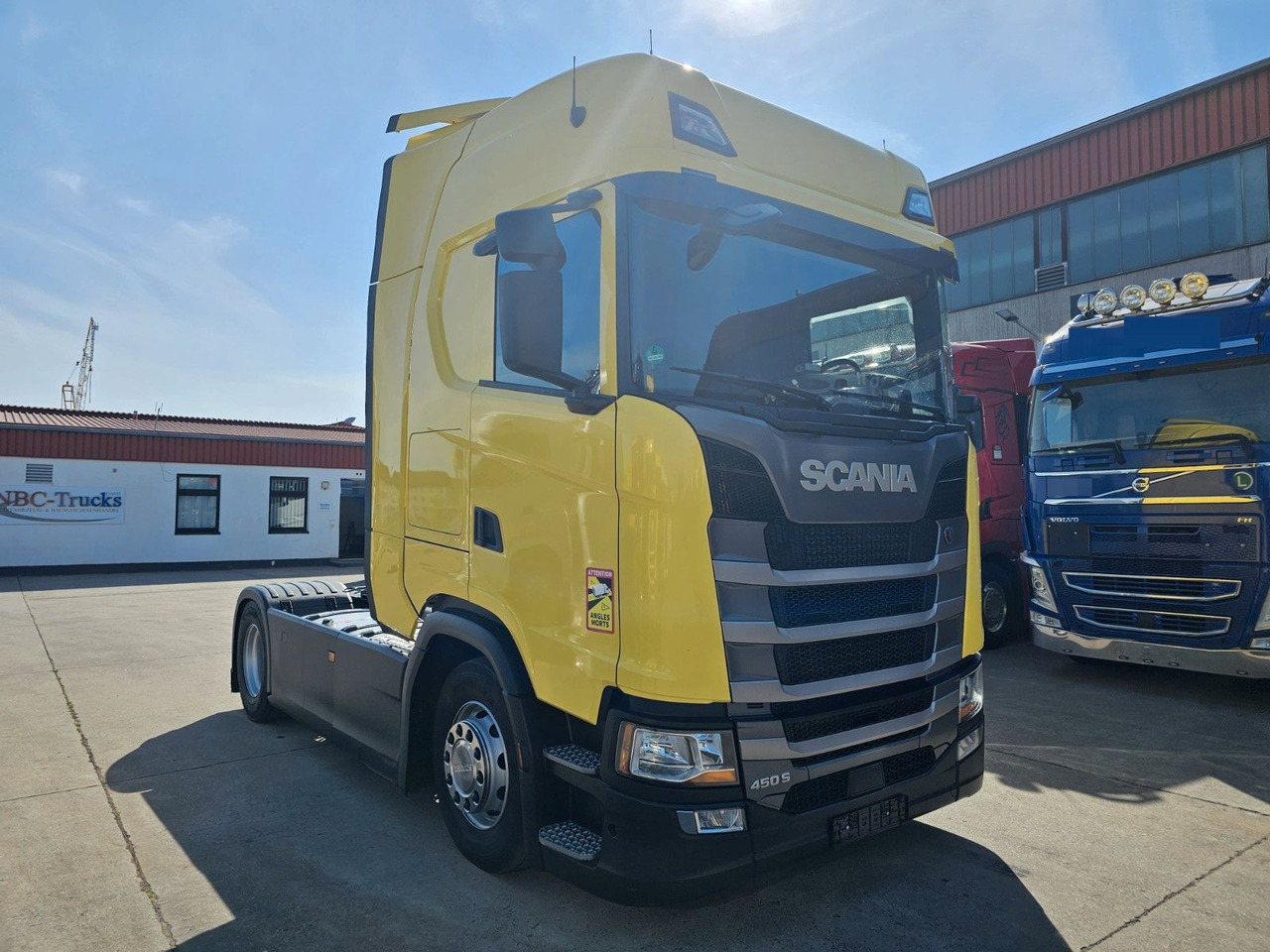 Scania S450 *RETARDER*2xTANK*ACC*TV*MIKROWELLE*2X VORHA - Vilcējs: foto 3 Scania S450 *RETARDER*2xTANK*ACC*TV*MIKROWELLE*2X VORHA - Vilcējs: foto 3