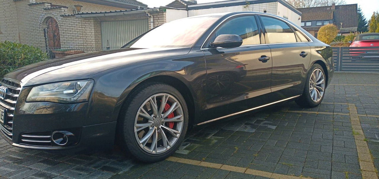 Audi A8 4.2 TDI tiptronic quattro - Sedans: foto 1 Audi A8 4.2 TDI tiptronic quattro - Sedans: foto 1