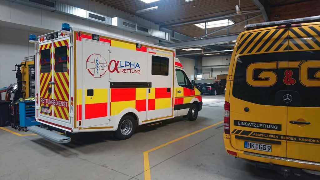 Mercedes-Benz Sprinter 519 ATM 0 KM WAS Koffer Mercedes-Benz Sprinter 519 ATM 0 KM WAS Koffer - Ātrās palīdzības mašīna: foto 1 Mercedes-Benz Sprinter 519 ATM 0 KM WAS Koffer Mercedes-Benz Sprinter 519 ATM 0 KM WAS Koffer - Ātrās palīdzības mašīna: foto 1