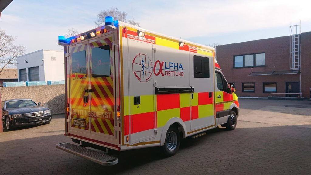 Mercedes-Benz Sprinter 519 ATM 0 KM WAS Koffer Mercedes-Benz Sprinter 519 ATM 0 KM WAS Koffer - Ātrās palīdzības mašīna: foto 4 Mercedes-Benz Sprinter 519 ATM 0 KM WAS Koffer Mercedes-Benz Sprinter 519 ATM 0 KM WAS Koffer - Ātrās palīdzības mašīna: foto 4