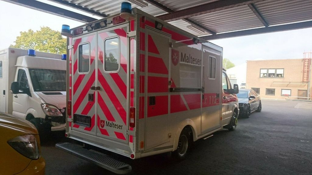 Mercedes-Benz Sprinter 519 ATM 0km / 107 Mercedes-Benz Sprinter 519 ATM 0km / 107 - Ātrās palīdzības mašīna: foto 2 Mercedes-Benz Sprinter 519 ATM 0km / 107 Mercedes-Benz Sprinter 519 ATM 0km / 107 - Ātrās palīdzības mašīna: foto 2