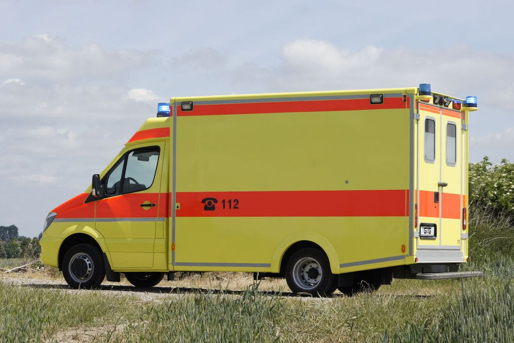 Ātrās palīdzības mašīna Mercedes-Benz Sprinter 519 // Mod. 2017 // 1 J Garantie // Mercedes-Benz Sprinter 519 // Mod. 2017 // 1 J Garantie //: foto 7 Ātrās palīdzības mašīna Mercedes-Benz Sprinter 519 // Mod. 2017 // 1 J Garantie // Mercedes-Benz Sprinter 519 // Mod. 2017 // 1 J Garantie //: foto 7