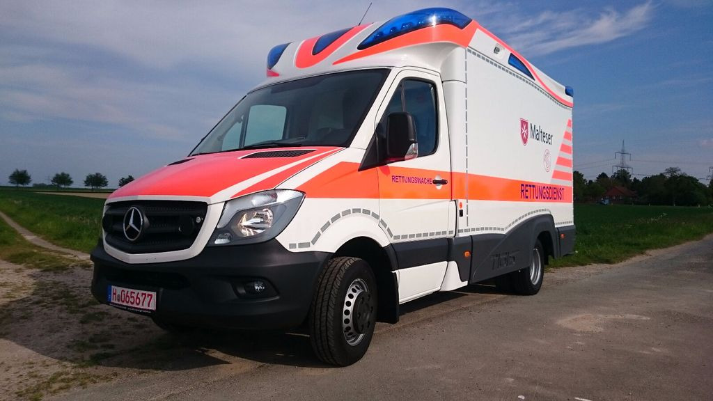 Mercedes-Benz Tigis Mod 2016 wie neu Mercedes-Benz Tigis Mod 2016 wie neu - Ātrās palīdzības mašīna: foto 5 Mercedes-Benz Tigis Mod 2016 wie neu Mercedes-Benz Tigis Mod 2016 wie neu - Ātrās palīdzības mašīna: foto 5