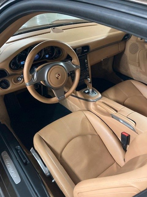 Vieglā automašīna Porsche 997: foto 13