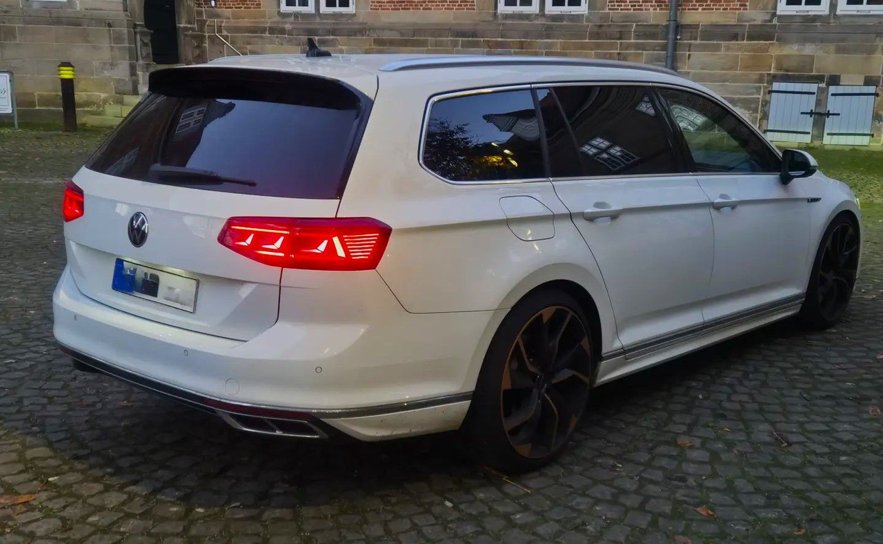 Volkswagen Passat 4-motion R line 9x20 Zoll - Universālis: foto 2 Volkswagen Passat 4-motion R line 9x20 Zoll - Universālis: foto 2