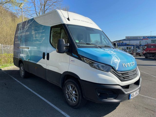 Iveco 35S14 E (eDaily) Klima AHK ZV - Kravas mikroautobuss, Elektriskais furgons: foto 1 Iveco 35S14 E (eDaily) Klima AHK ZV - Kravas mikroautobuss, Elektriskais furgons: foto 1