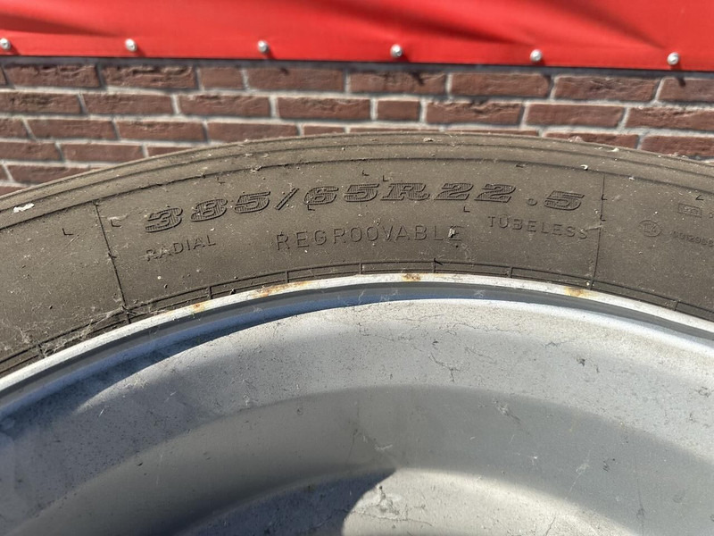 4 Banden 385/65/22.5 - Nieuw - Riepa - Kravas automašīna: foto 5 4 Banden 385/65/22.5 - Nieuw - Riepa - Kravas automašīna: foto 5