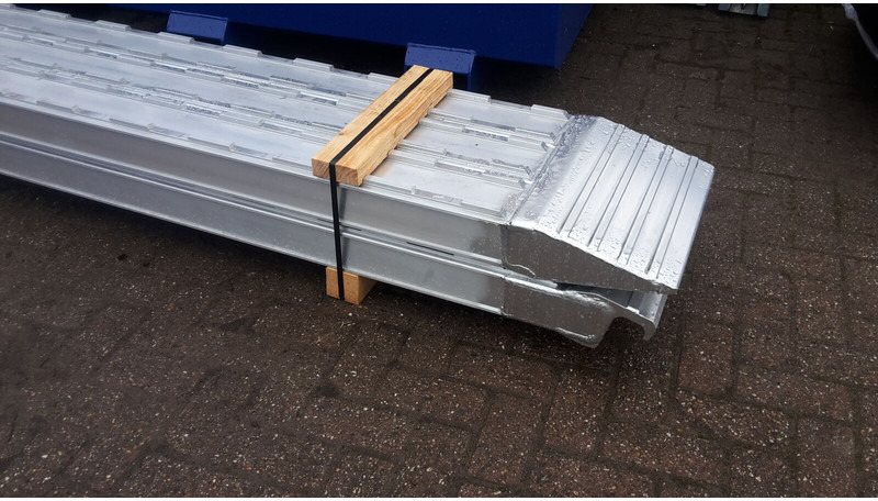 Aluminium rijplanken - Iekraušanas rampa: foto 2 Aluminium rijplanken - Iekraušanas rampa: foto 2