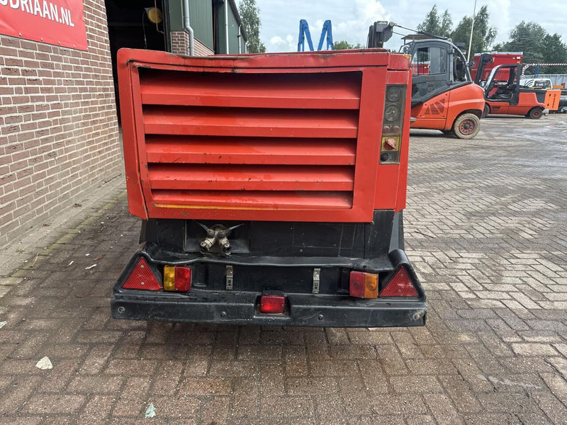 Atlas-Copco Lucht compressor - Gebruikt - Gaisa kompresors: foto 4 Atlas-Copco Lucht compressor - Gebruikt - Gaisa kompresors: foto 4