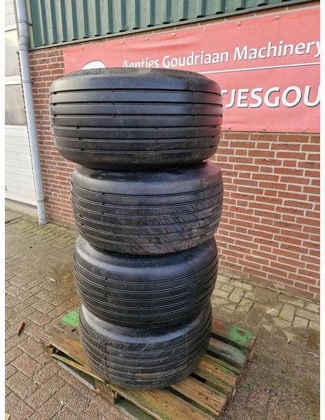 Banden 15/55/17 - Gebruikt - Riepas un diski: foto 2 Banden 15/55/17 - Gebruikt - Riepas un diski: foto 2