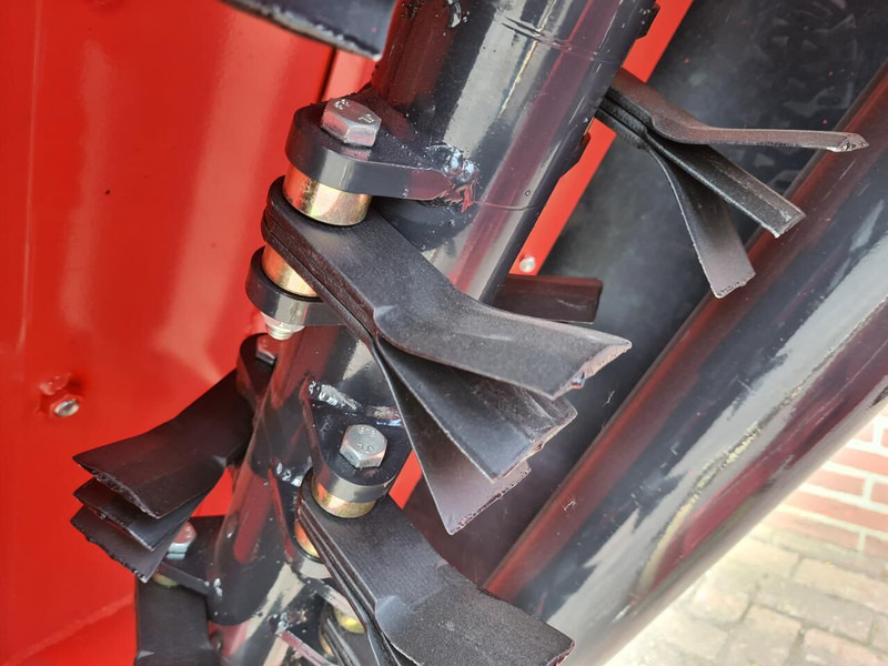 Boxer AM110-42 - Zāles pļāvējs: foto 4 Boxer AM110-42 - Zāles pļāvējs: foto 4