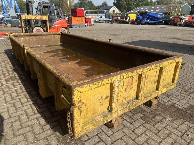 HAAKARM container - Gebruikt - Huka konteiners: foto 4 HAAKARM container - Gebruikt - Huka konteiners: foto 4