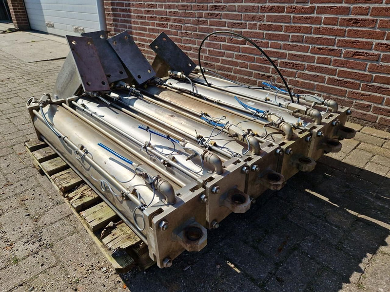 Onbekend - Hidrauliskais cilindrs: foto 2 Onbekend - Hidrauliskais cilindrs: foto 2