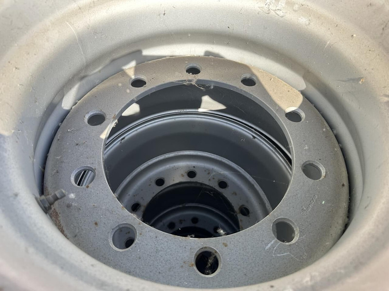 Onbekend - Riepa - Kravas automašīna: foto 5 Onbekend - Riepa - Kravas automašīna: foto 5