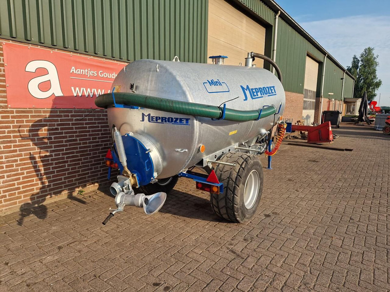 Onbekend Waterwagen - Organisko mēslu izkliedētājs: foto 3 Onbekend Waterwagen - Organisko mēslu izkliedētājs: foto 3
