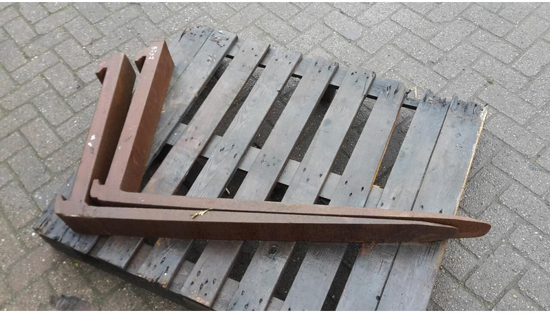 Dakšas - Iekraušanas tehnika Onbekend palletvorken: foto 1