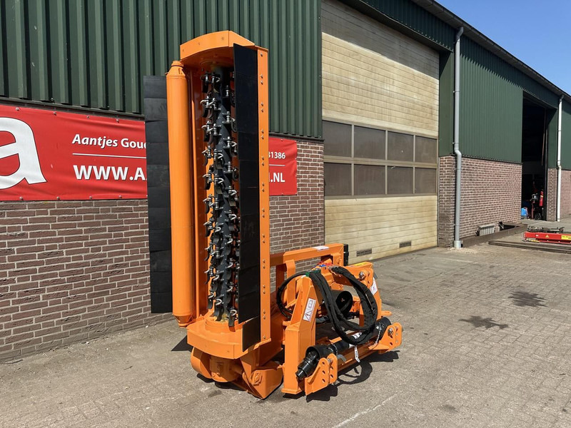 TLF 2000 zij klepelmaaier - Nieuw - Pļāvējs: foto 3 TLF 2000 zij klepelmaaier - Nieuw - Pļāvējs: foto 3