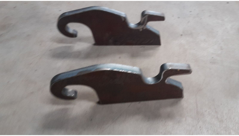 Terex - Ātrā sakabe: foto 2 Terex - Ātrā sakabe: foto 2