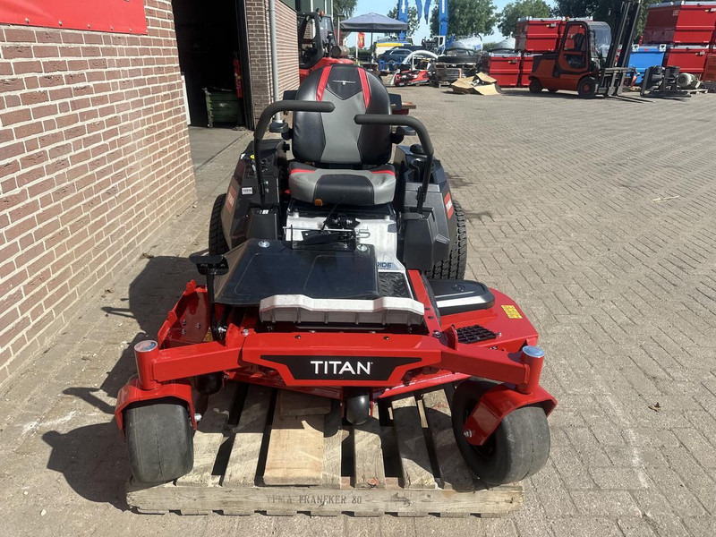 Toro TITAN XS 5450 zero turn - Zāles pļāvējs: foto 3 Toro TITAN XS 5450 zero turn - Zāles pļāvējs: foto 3
