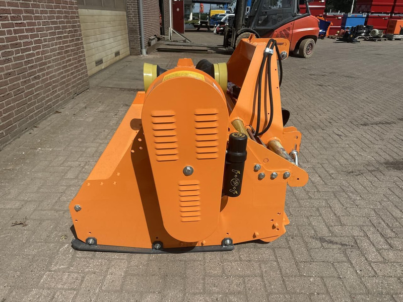 Unika 2300 - Pļaujmašīna-smalcinātājs/ Mulčētājs: foto 4 Unika 2300 - Pļaujmašīna-smalcinātājs/ Mulčētājs: foto 4