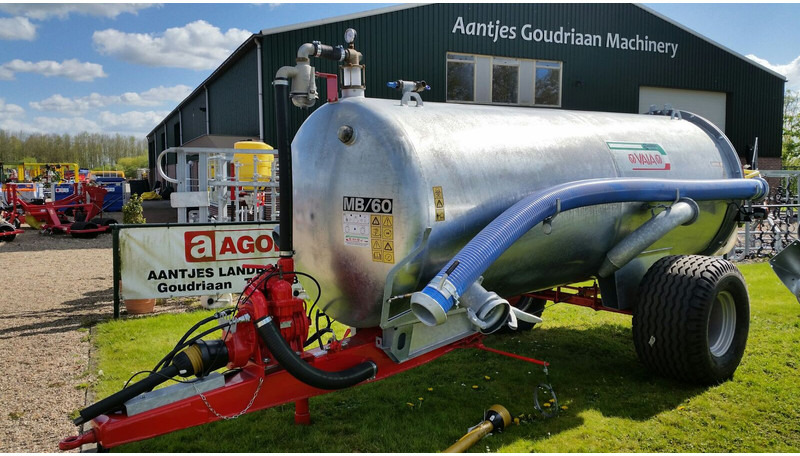 Watertank met haspel - Organisko mēslu izkliedētājs: foto 2 Watertank met haspel - Organisko mēslu izkliedētājs: foto 2