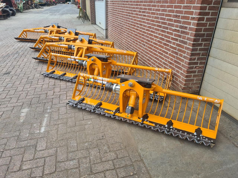 Grote vooraad maaikorfen - Kauss: foto 2 Grote vooraad maaikorfen - Kauss: foto 2