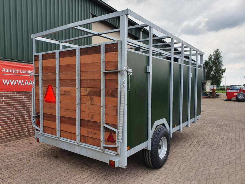 Veewagen voor 6 a 7 koeien - Lauksaimniecības piekabe: foto 3 Veewagen voor 6 a 7 koeien - Lauksaimniecības piekabe: foto 3