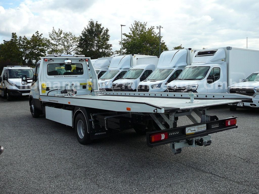 Iveco DAILY 70C18 Schiebeplateu Luftfed Navi - Auto evakuators, Komercauto: foto 4 Iveco DAILY 70C18 Schiebeplateu Luftfed Navi - Auto evakuators, Komercauto: foto 4