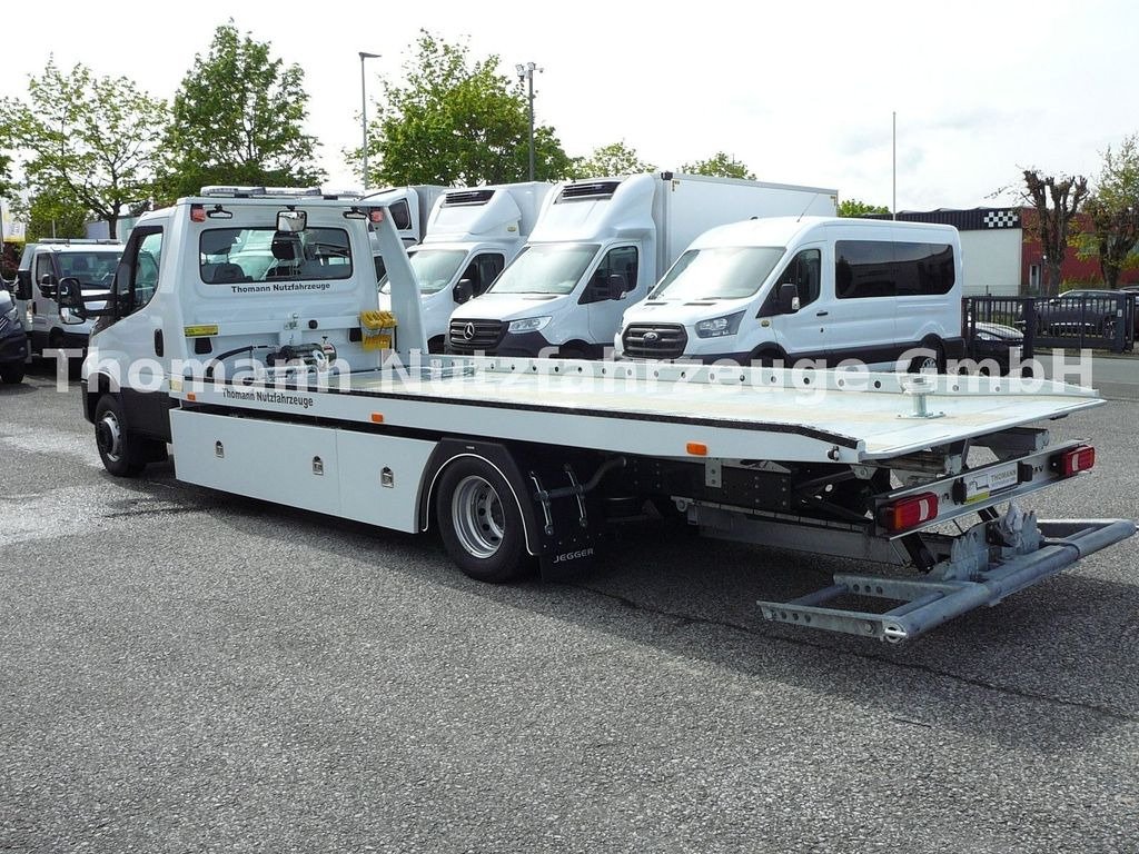 Iveco DAILY 72C18 Schiebeplateu Hubbrille Luftfed Navi - Auto evakuators, Komercauto: foto 5 Iveco DAILY 72C18 Schiebeplateu Hubbrille Luftfed Navi - Auto evakuators, Komercauto: foto 5