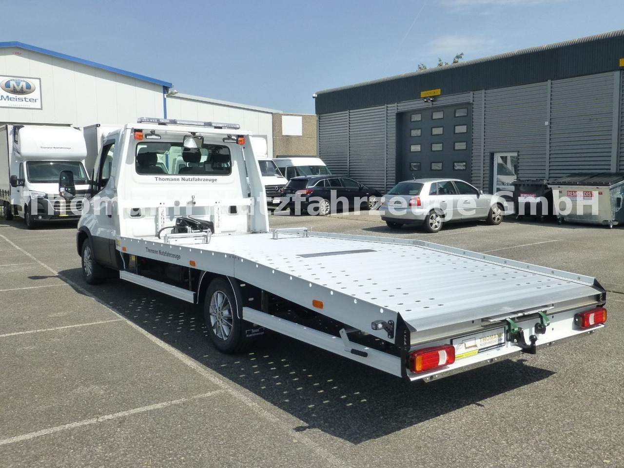 Iveco Daily 35S18 Autotransporter Aut. Luftfed. NAVI - Auto evakuators: foto 5 Iveco Daily 35S18 Autotransporter Aut. Luftfed. NAVI - Auto evakuators: foto 5