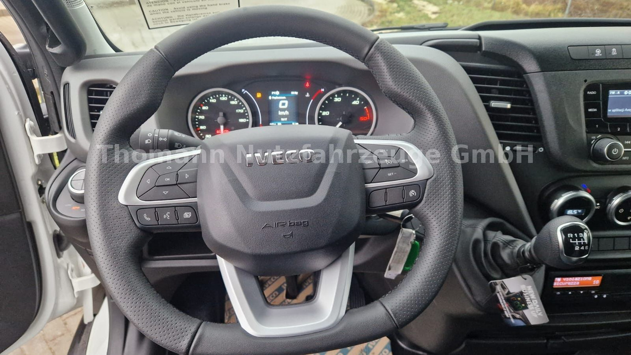 Iveco Daily 70C18H Pritsche Plane 1000KG LBW Luftfeder Iveco Daily 70C18H Pritsche Plane 1000KG LBW Luftfeder - Furgons ar tentu: foto 5 Iveco Daily 70C18H Pritsche Plane 1000KG LBW Luftfeder Iveco Daily 70C18H Pritsche Plane 1000KG LBW Luftfeder - Furgons ar tentu: foto 5