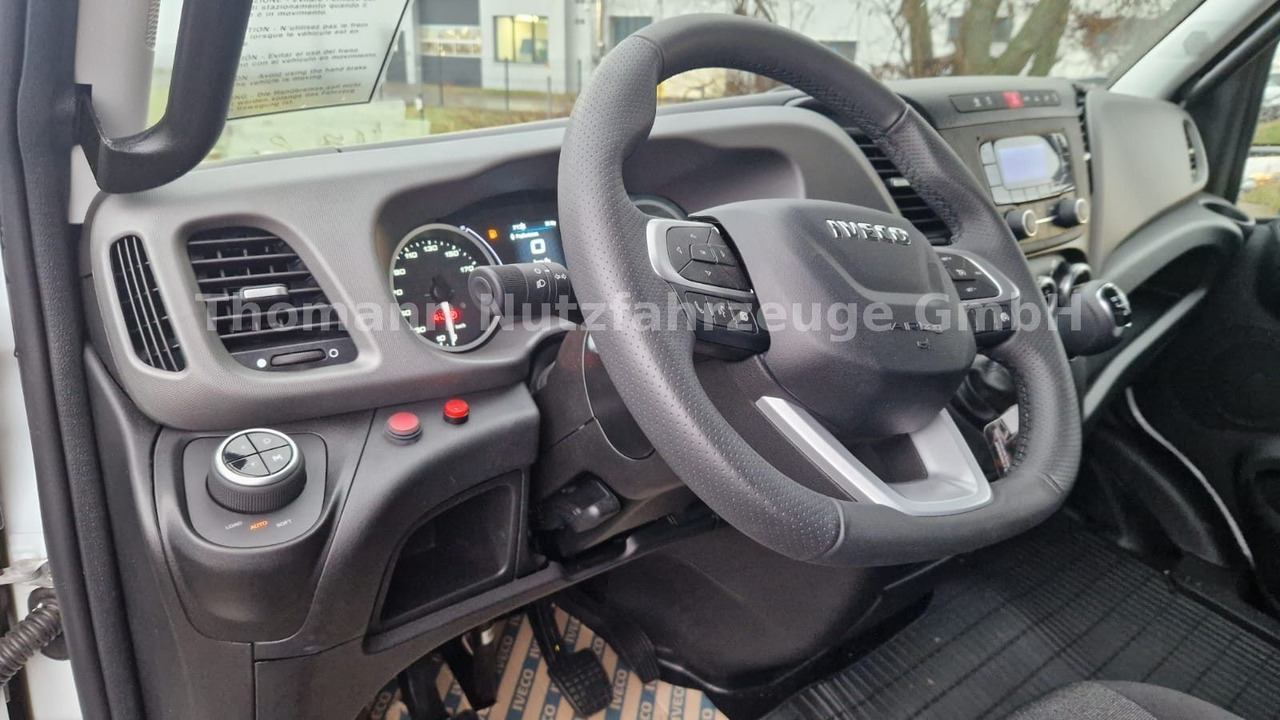 Iveco Daily 70C18H Pritsche Plane 1000KG LBW Luftfeder Iveco Daily 70C18H Pritsche Plane 1000KG LBW Luftfeder - Furgons ar tentu: foto 4 Iveco Daily 70C18H Pritsche Plane 1000KG LBW Luftfeder Iveco Daily 70C18H Pritsche Plane 1000KG LBW Luftfeder - Furgons ar tentu: foto 4