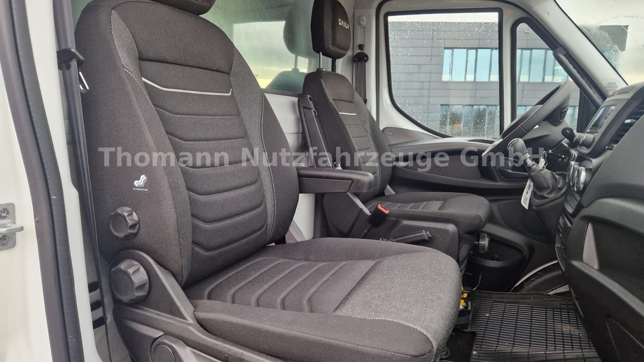 Jaunā Furgons ar tentu Iveco Daily 70C18H Pritsche Plane 1000KG LBW Luftfeder Iveco Daily 70C18H Pritsche Plane 1000KG LBW Luftfeder: foto 7 Jaunā Furgons ar tentu Iveco Daily 70C18H Pritsche Plane 1000KG LBW Luftfeder Iveco Daily 70C18H Pritsche Plane 1000KG LBW Luftfeder: foto 7