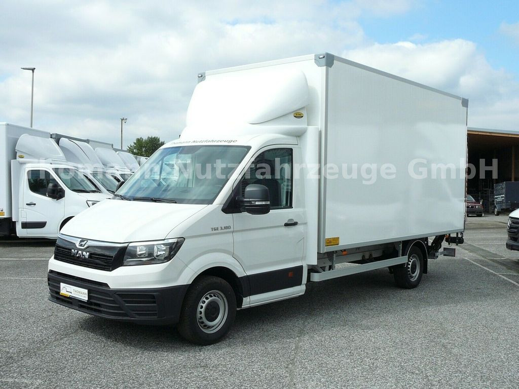 MAN TGE 3.180 Koffer Ladebordwand - Furgons ar slēgtā virsbūve: foto 2 MAN TGE 3.180 Koffer Ladebordwand - Furgons ar slēgtā virsbūve: foto 2