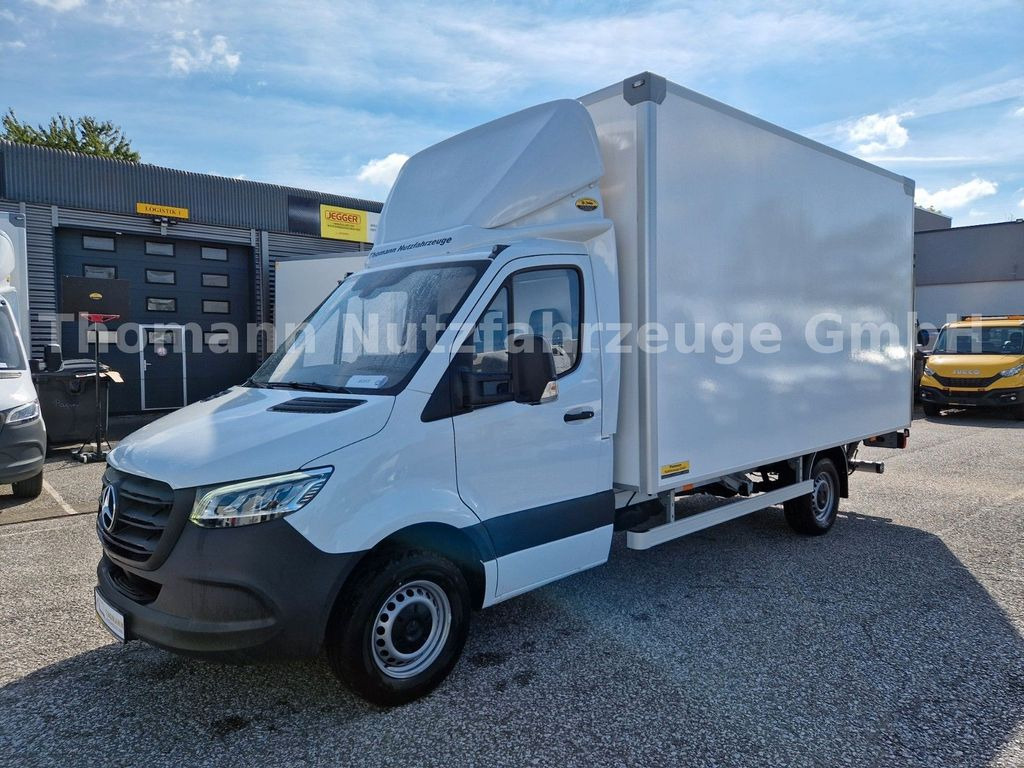 Mercedes-Benz Sprinter 319 CDI Koffer LBW Seiten Tür - Furgons ar slēgtā virsbūve: foto 4 Mercedes-Benz Sprinter 319 CDI Koffer LBW Seiten Tür - Furgons ar slēgtā virsbūve: foto 4