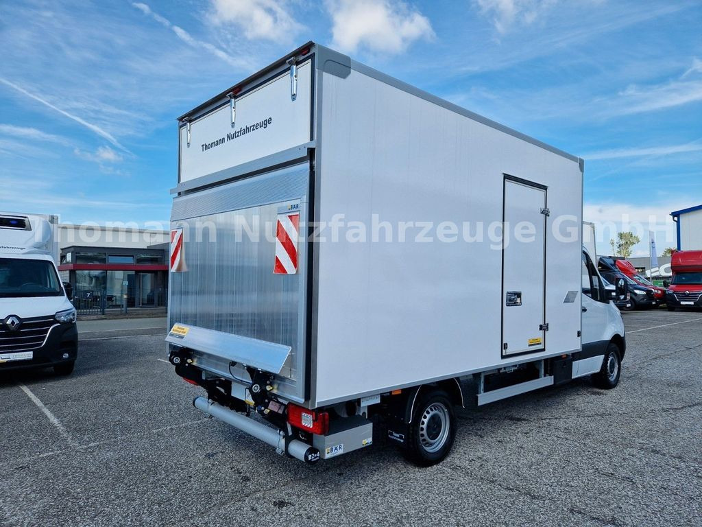 Mercedes-Benz Sprinter 319 CDI Koffer LBW Seiten Tür - Furgons ar slēgtā virsbūve: foto 4 Mercedes-Benz Sprinter 319 CDI Koffer LBW Seiten Tür - Furgons ar slēgtā virsbūve: foto 4