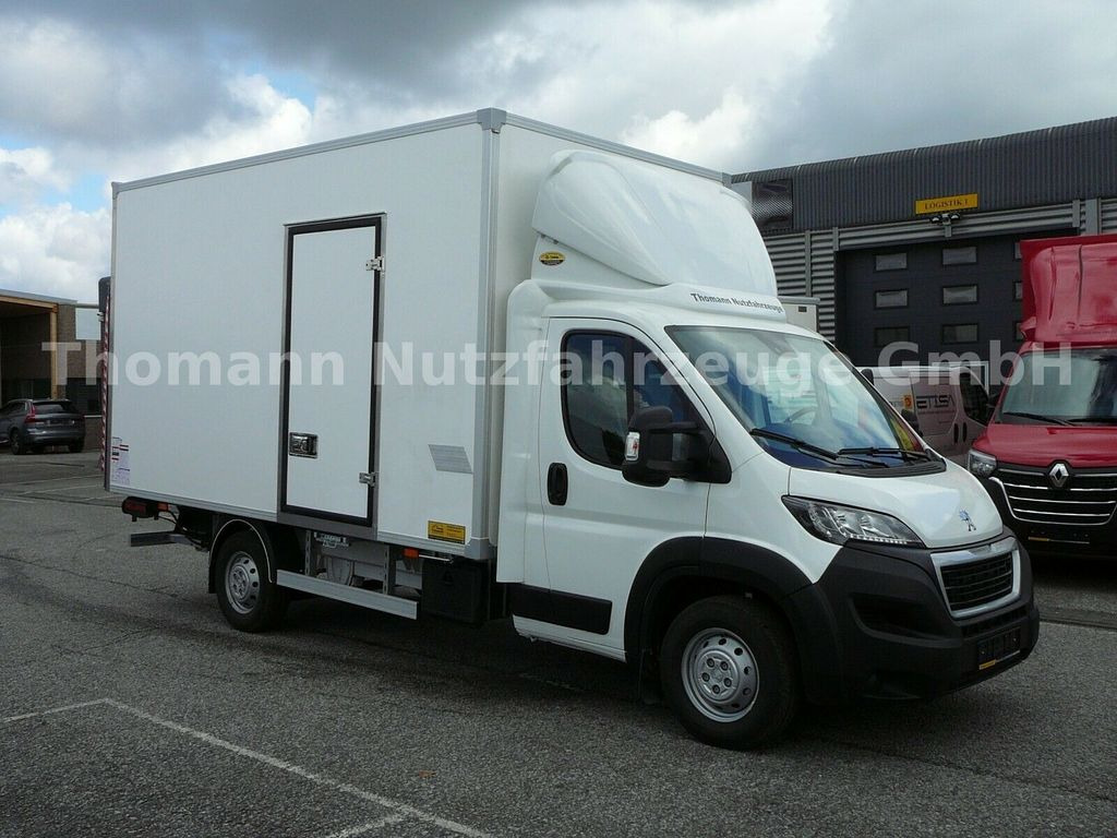 Peugeot Boxer Koffer Ladebordwand 750Kg Klimaautomatik - Furgons ar slēgtā virsbūve: foto 2 Peugeot Boxer Koffer Ladebordwand 750Kg Klimaautomatik - Furgons ar slēgtā virsbūve: foto 2