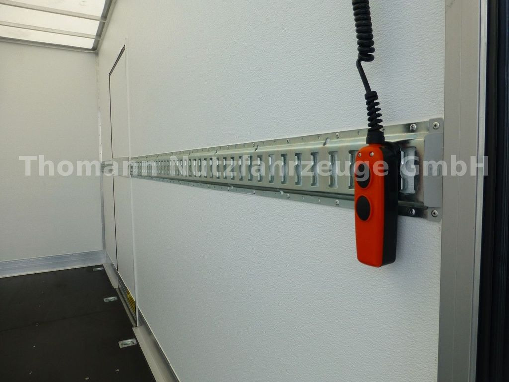 Jaunā Furgons ar slēgtā virsbūve Renault Master Koffer + LBW Klima Premium: foto 16