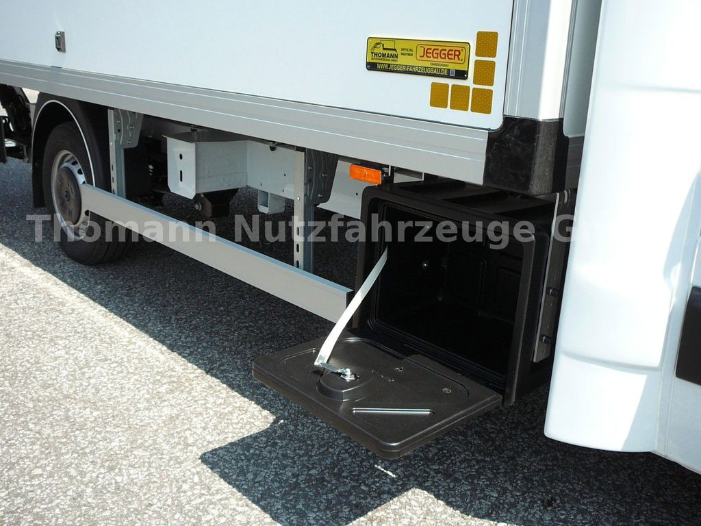Jaunā Komercauto refrižerators Renault Master Kühlkoffer mit LBW Xarios 300 GH: foto 17 Jaunā Komercauto refrižerators Renault Master Kühlkoffer mit LBW Xarios 300 GH: foto 17