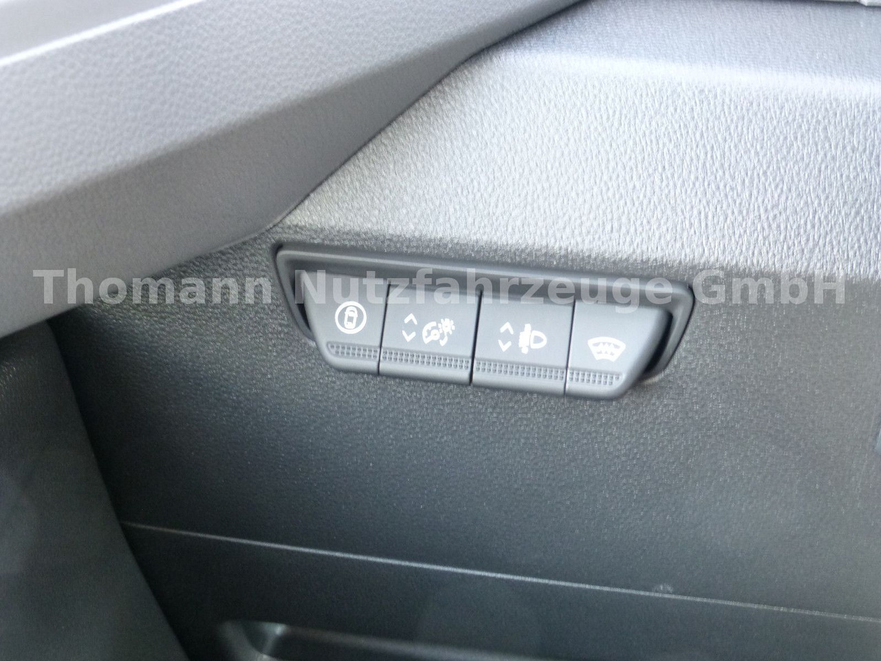 Komercauto refrižerators Renault NEW Master Kühlkastenwagen Xarios 300 GH: foto 25