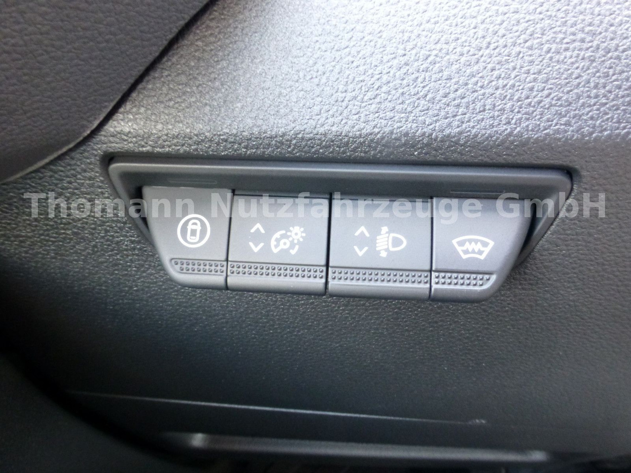 Komercauto refrižerators Renault NEW Master Kühlkastenwagen Xarios 300 GH: foto 24